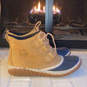 Sorel Out N About Boots
